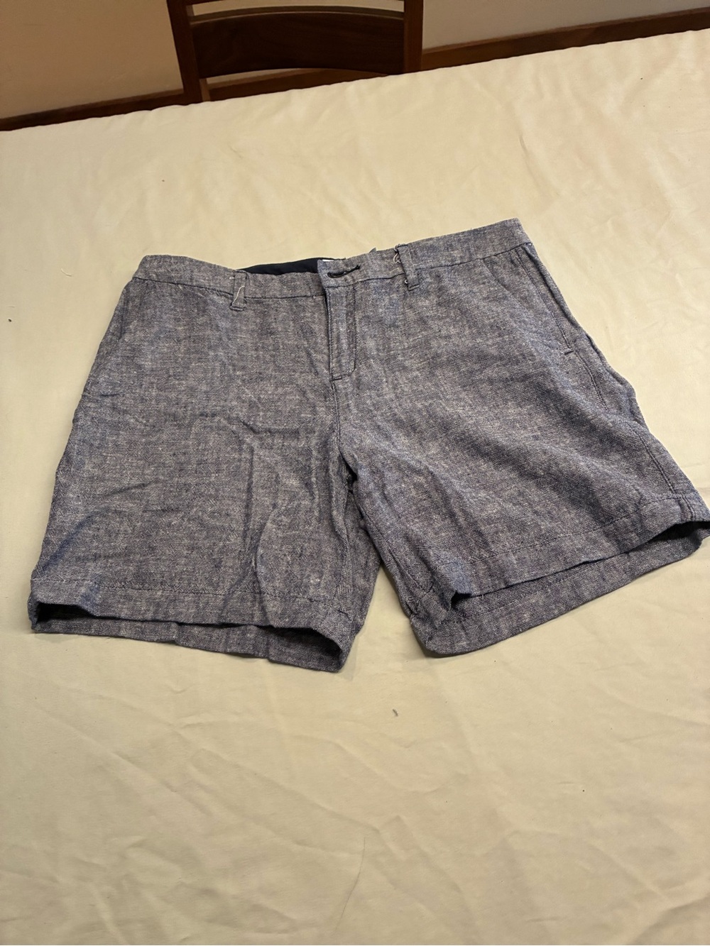 Old Navy Men's Heathered Blue Flat-Front Shorts